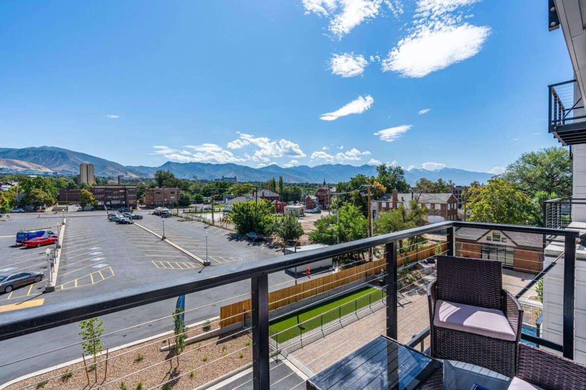 Апартаменты 2Br Luxury Urban Escape Balcony & Fitness Center Солт-Лейк-Сити Экстерьер фото