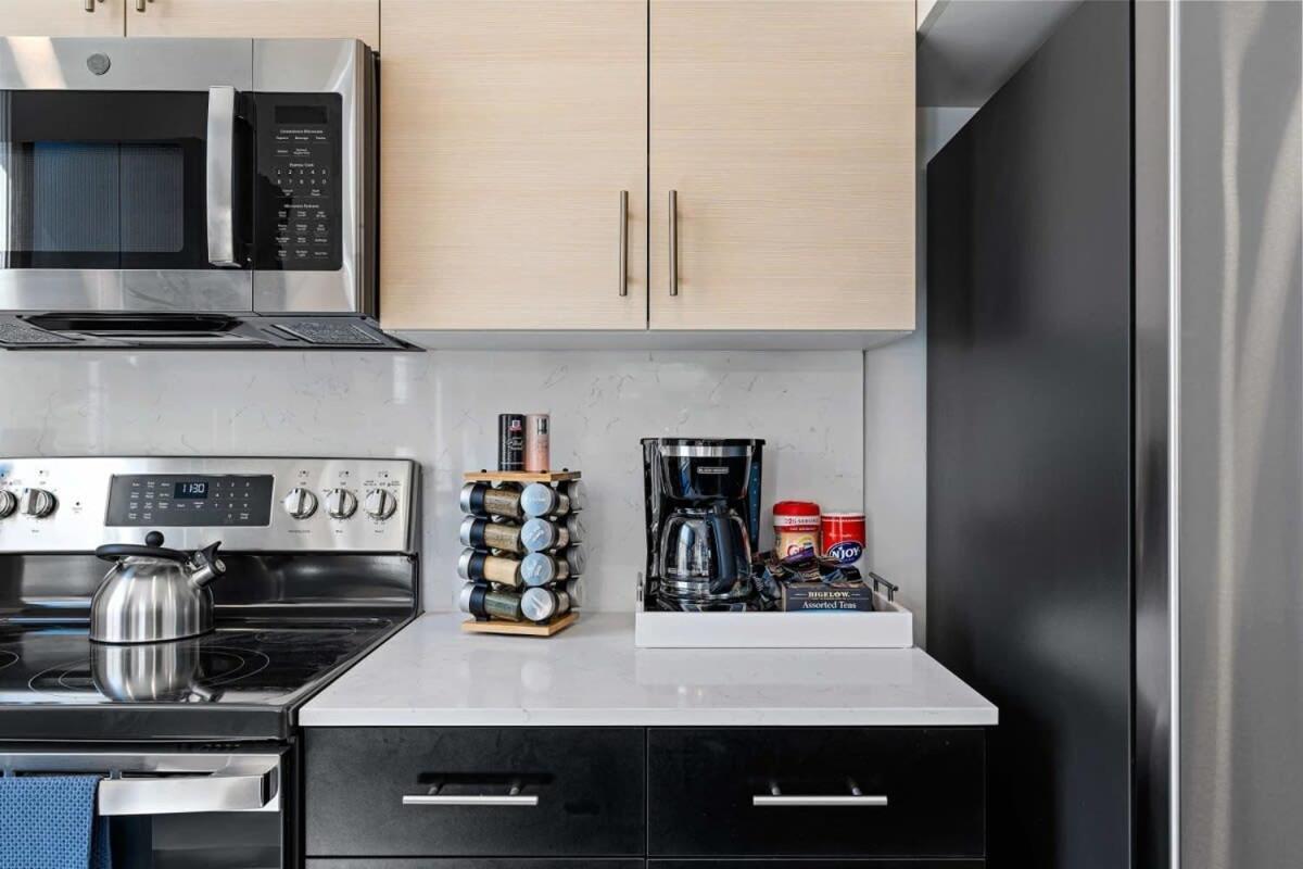 Апартаменты 2Br Luxury Urban Escape Balcony & Fitness Center Солт-Лейк-Сити Экстерьер фото